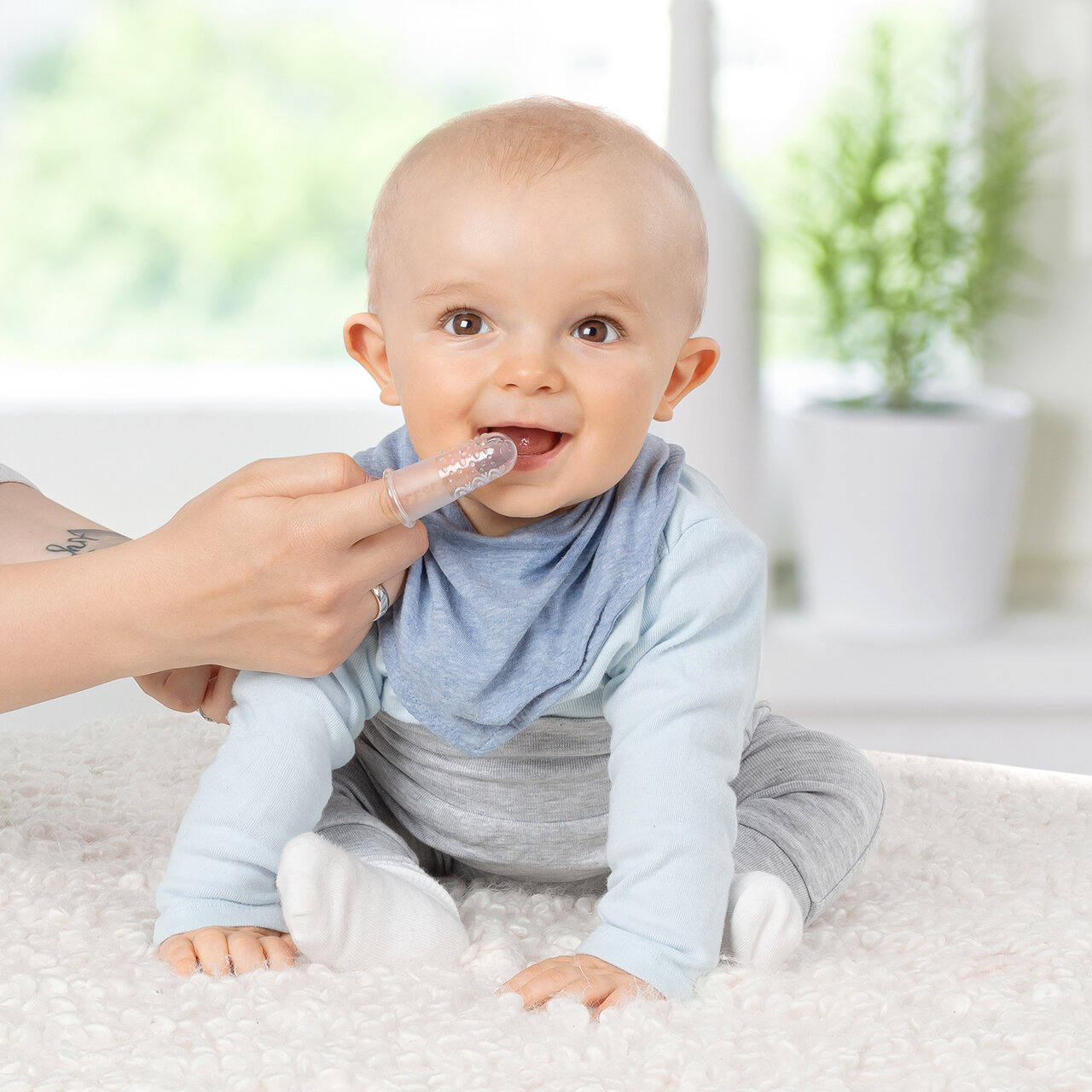 Vinger tandenborstel voor baby&#039;s en kleine kinderen 