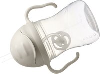 b.box beker Latte met gewogen rietje in actie stand