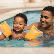 Swim Essentials Zwembandjes Pure Tones geel 0-2 jaar