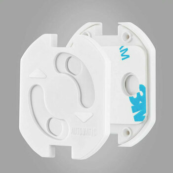 Stopcontactbeveiligers met een uitgebreid onderzoek met Dreambaby en Reer