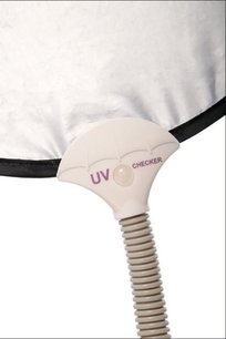 Dreambaby clip-on zonnescherm met UV-indicator Dreambaby clip-on zonnescherm met UV-indicator